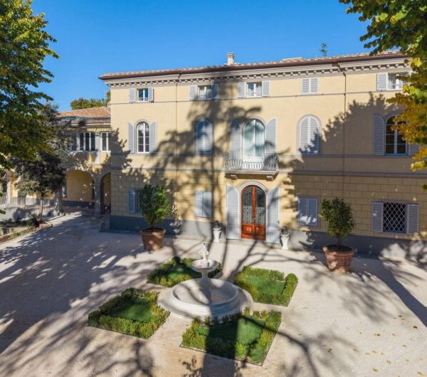 Location Esclusiva a Siena per produzioni cinematografiche, televisive e per eventi